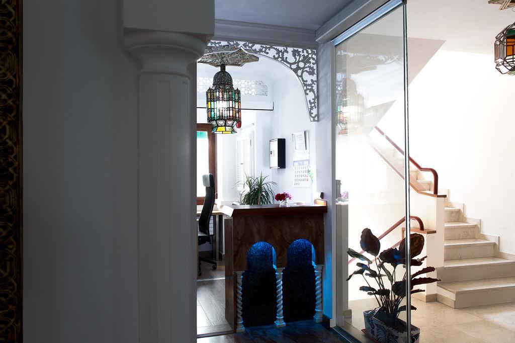 Hostal Alhambra - Adults Only Nerja Exterior photo