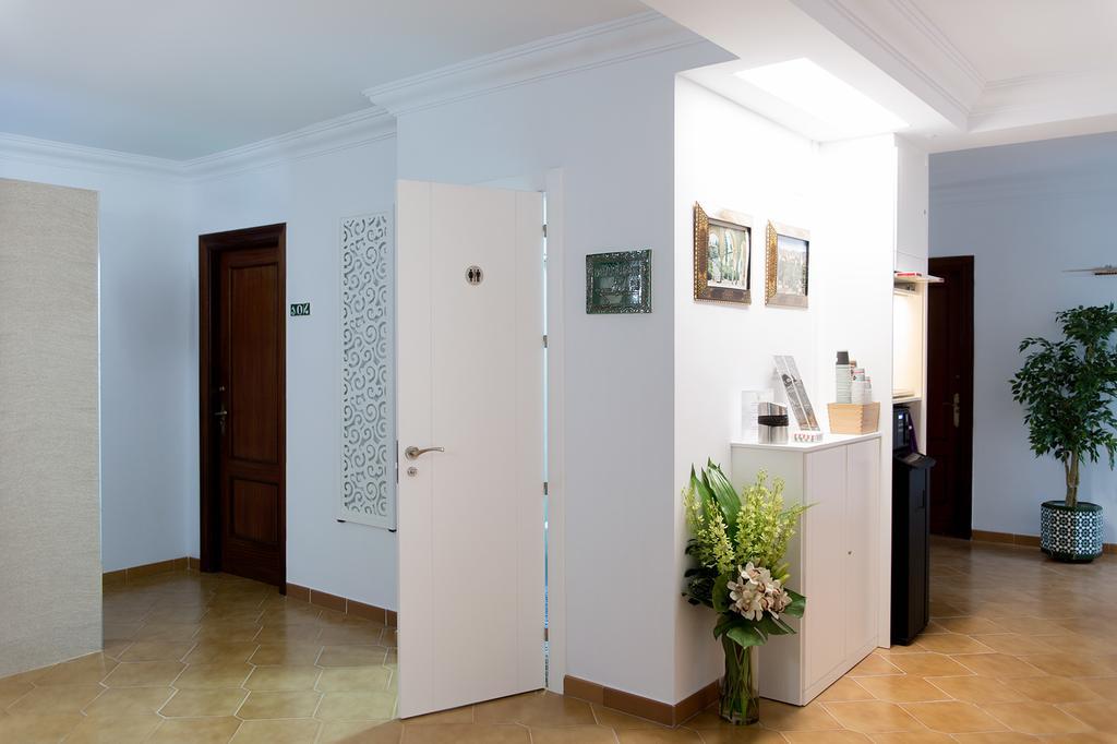 Hostal Alhambra - Adults Only Nerja Exterior photo