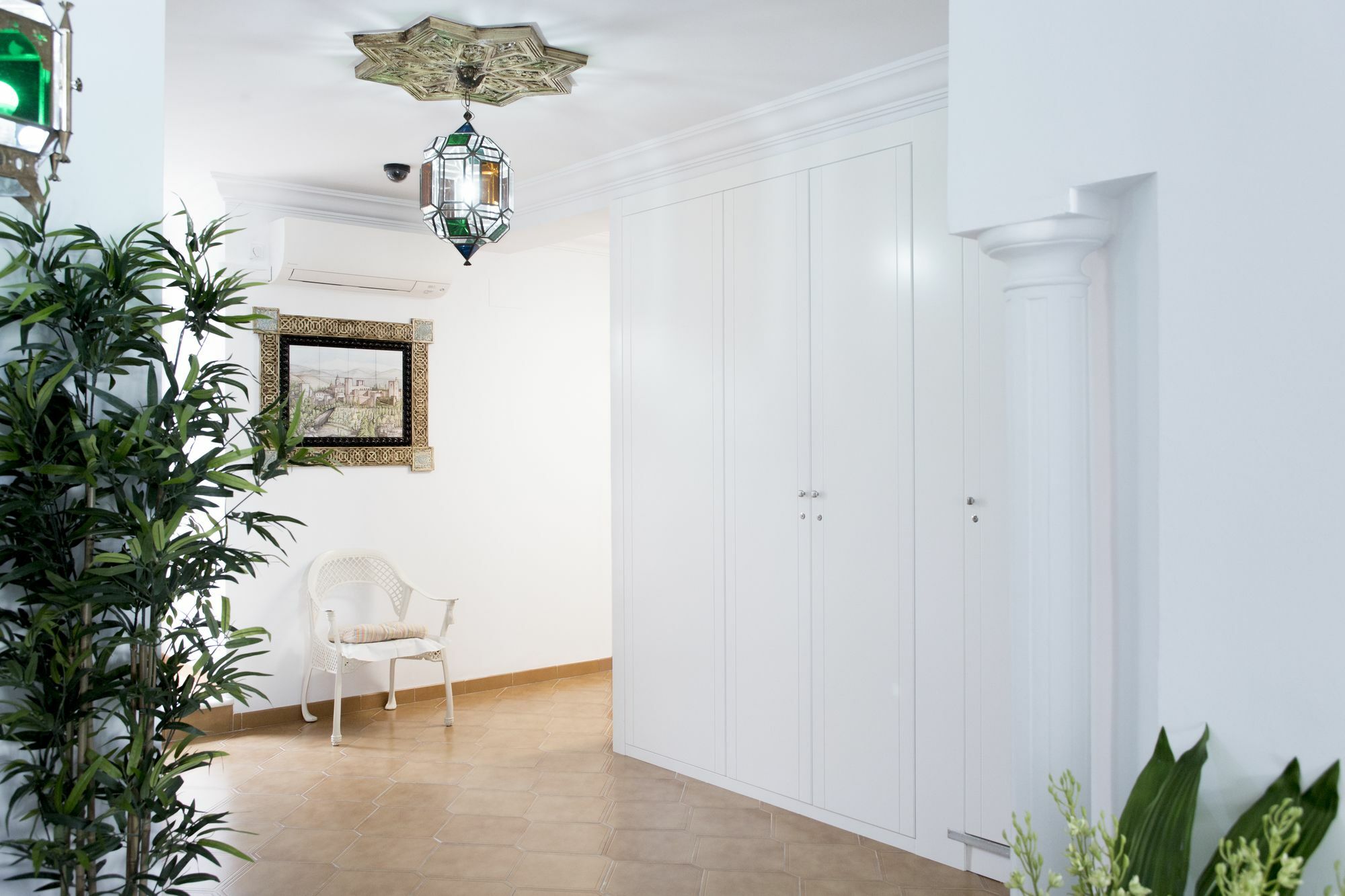 Hostal Alhambra - Adults Only Nerja Exterior photo